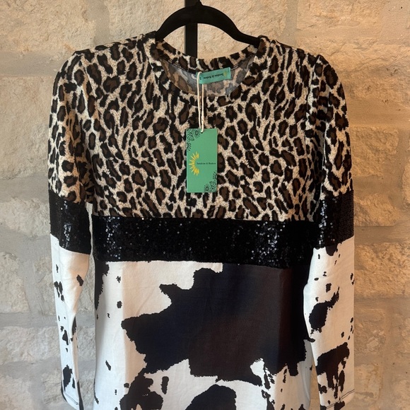 Sunshine & Rodeo - Long Sleeve Top - Picture 3 of 4